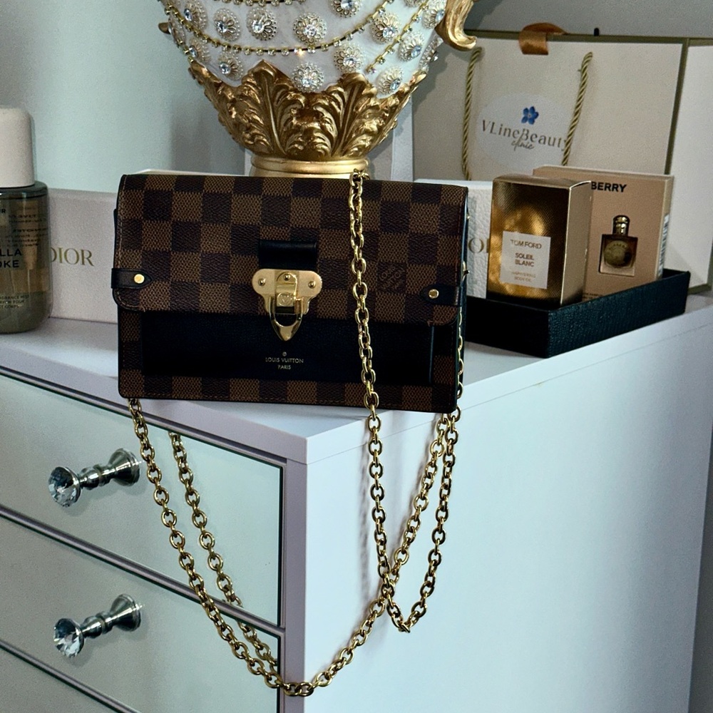 Louis Vuitton Damier Ebene Vavin Chain Wallet -Black